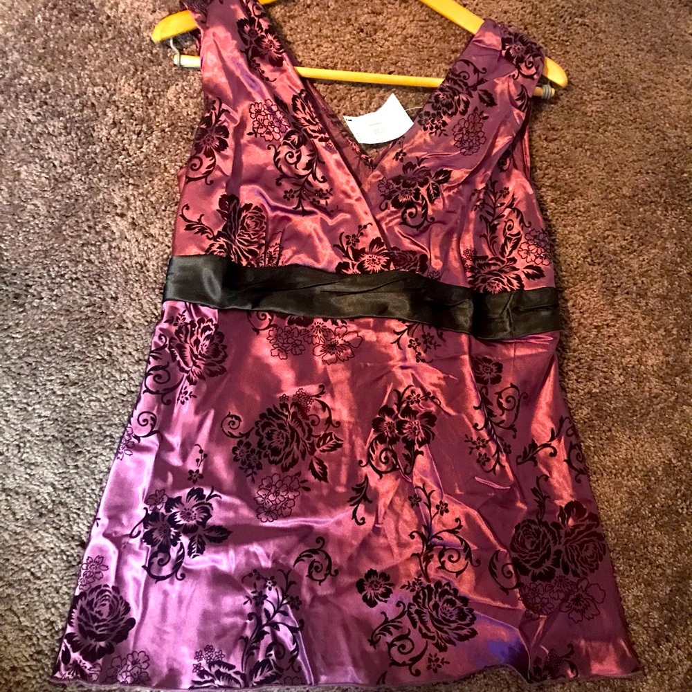 Vanity Sleeveless Shirt NWT